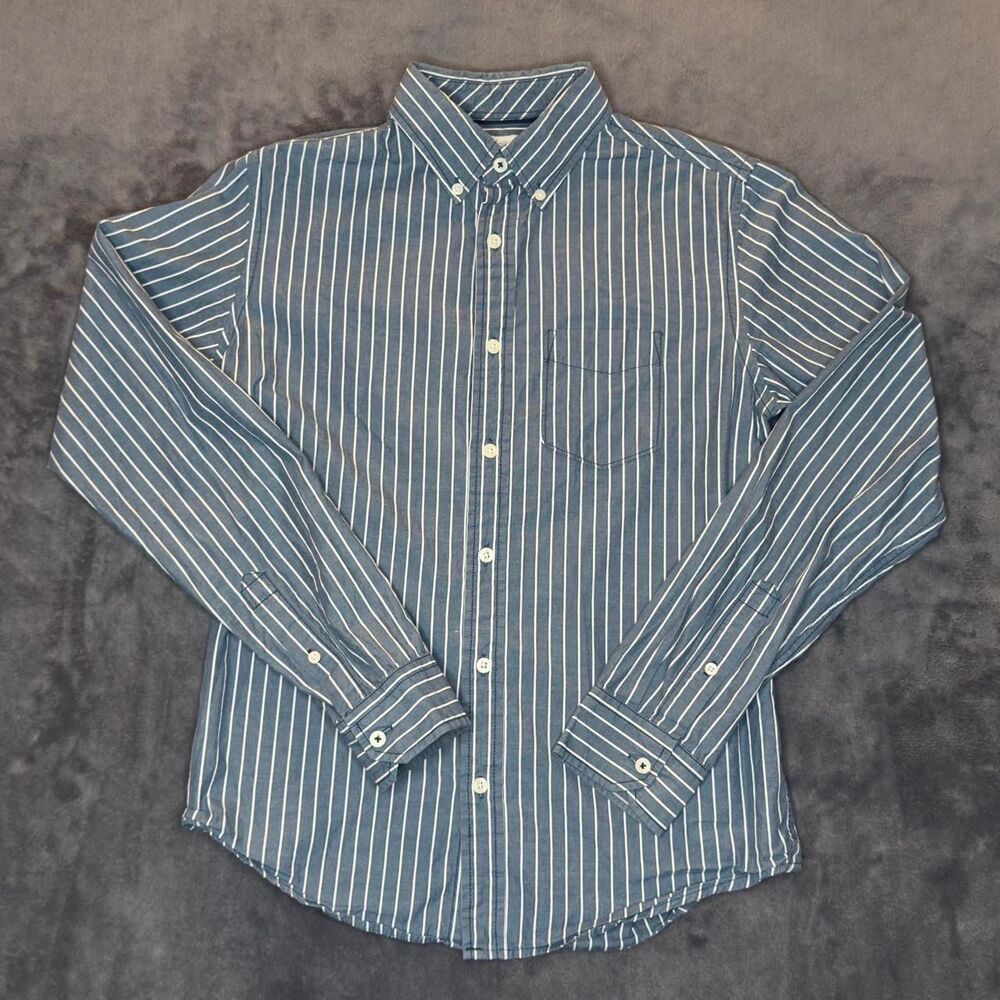 Aeropostale Women's Blue and Navy Shirt
